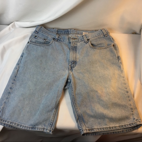 levis 2000